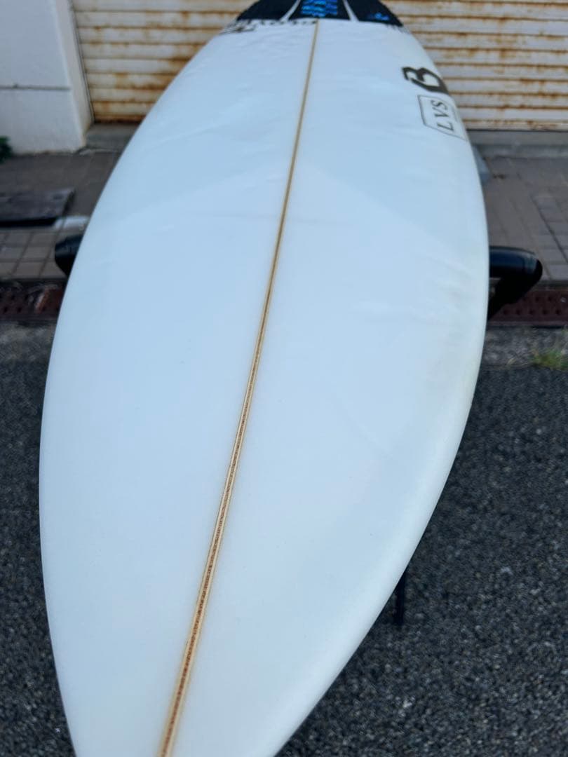 LVS サーフボード ラバーズサーフボード　パフォーマンスショート5'9\"中古