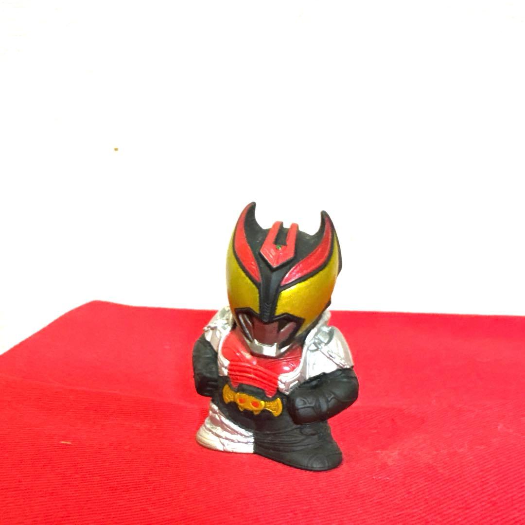仮面ライダーキバ キバフォーム 紅渡 フィギュア SHF 真骨彫 当時物 金赤銀