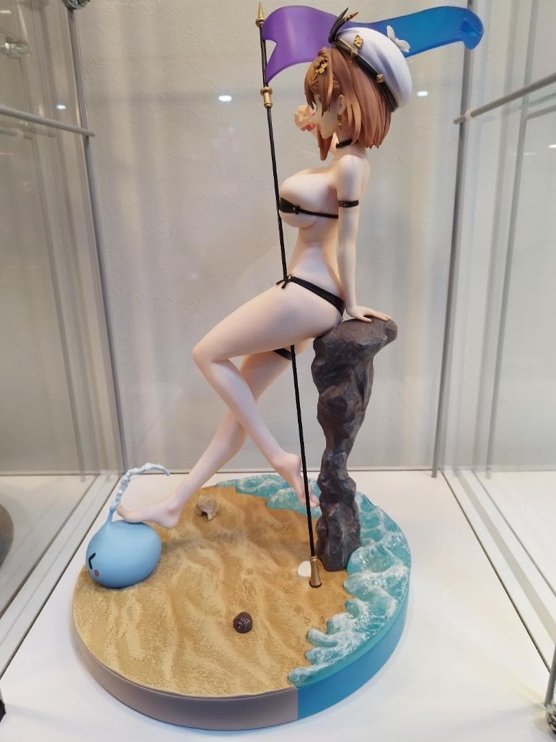 ライザ