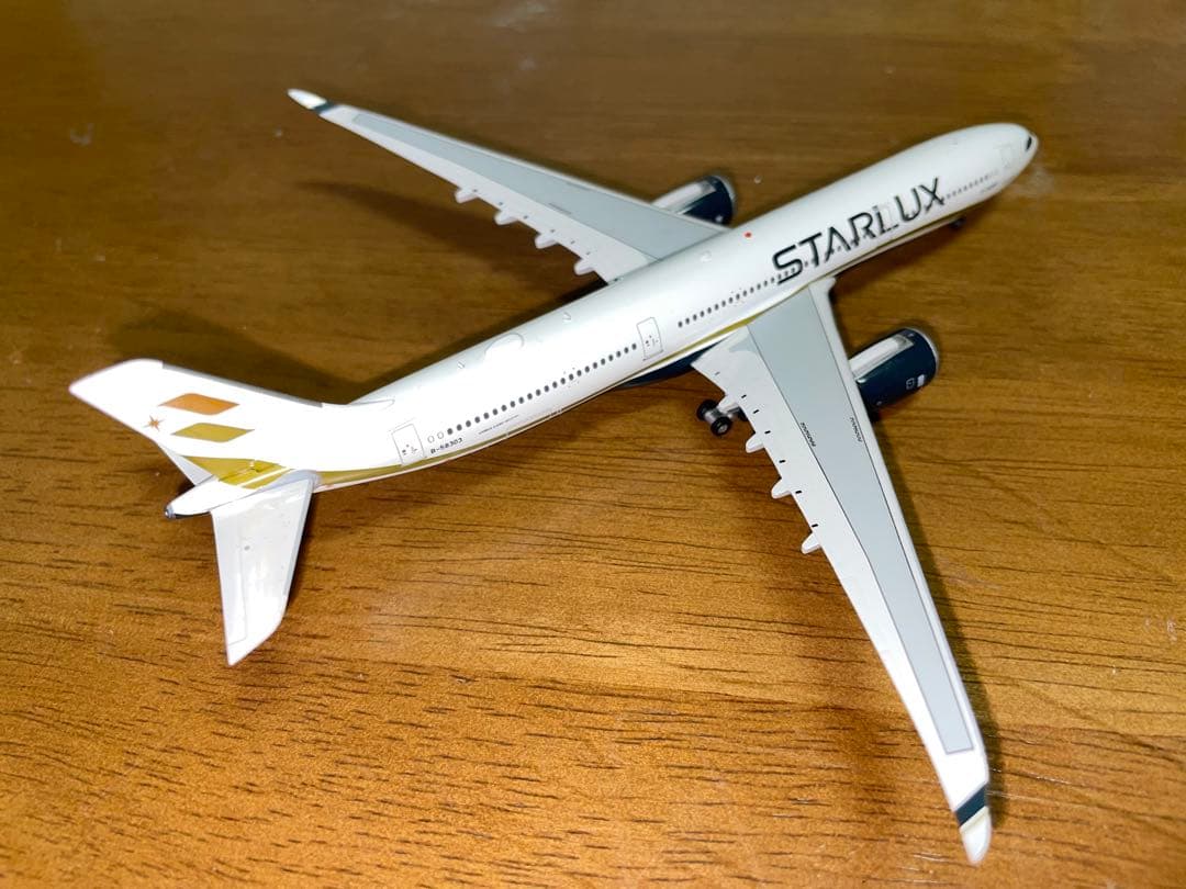 Aviation 400 スターラックス航空　A330-900 1/400