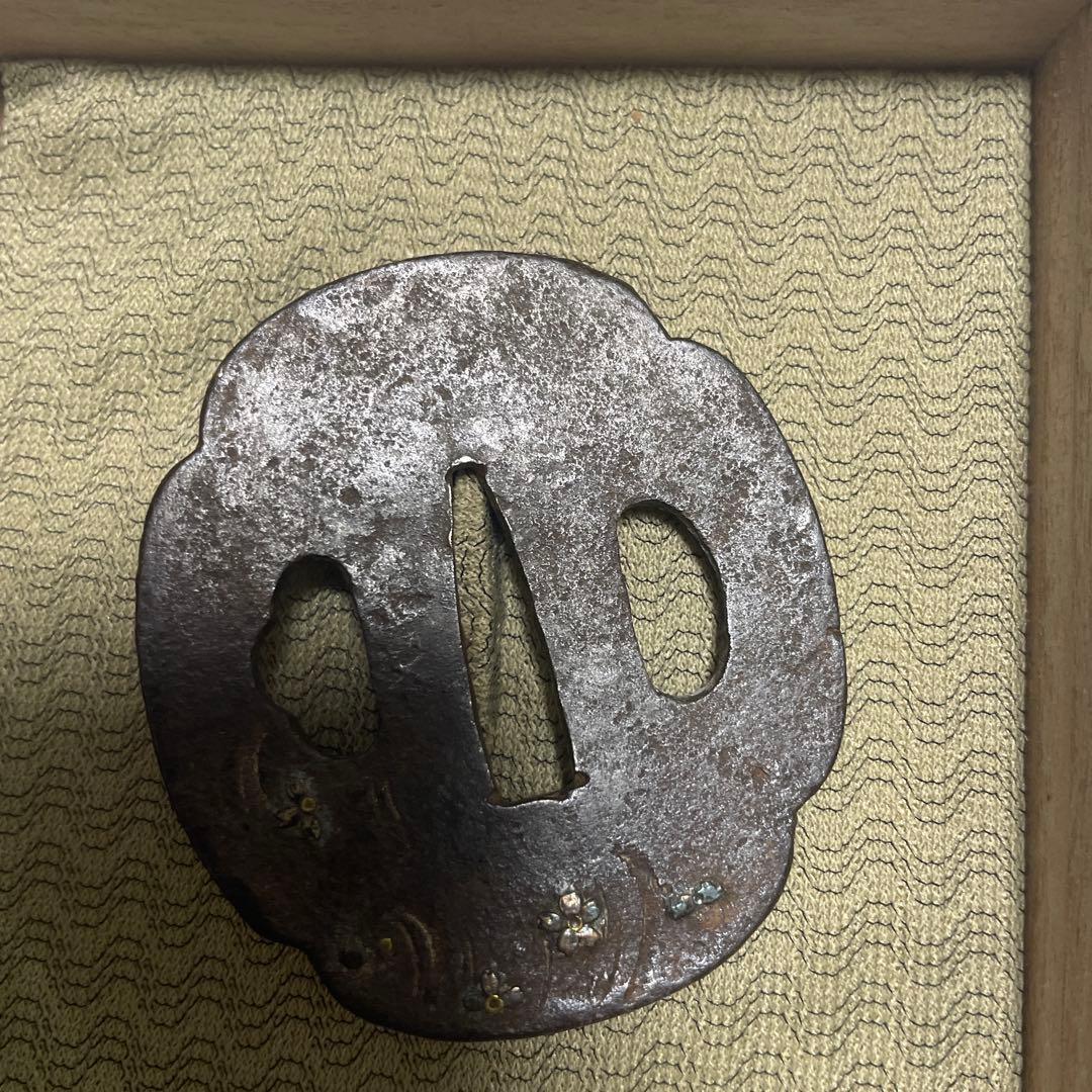 鐔