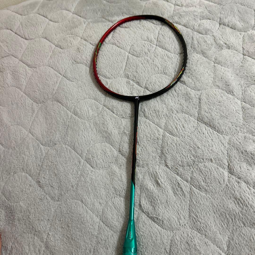 Yonex アストロックス バドミントンラケット