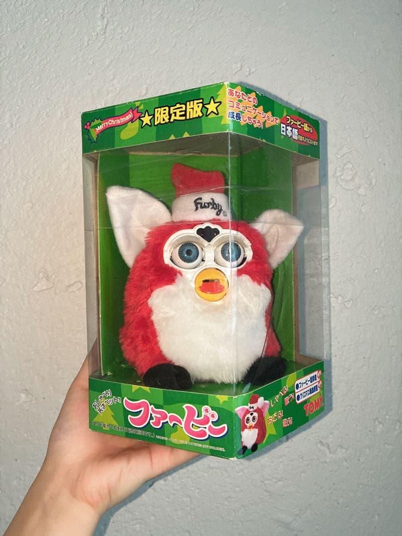 希少商品　TOMY 初代 ファービー クリスマス 限定版 日本語