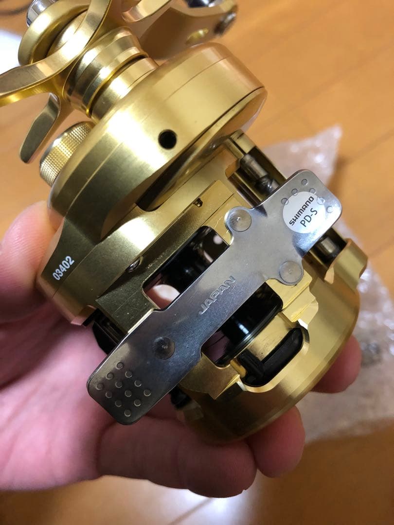 とと　　　　極美品　15オシアコンクエスト300HG