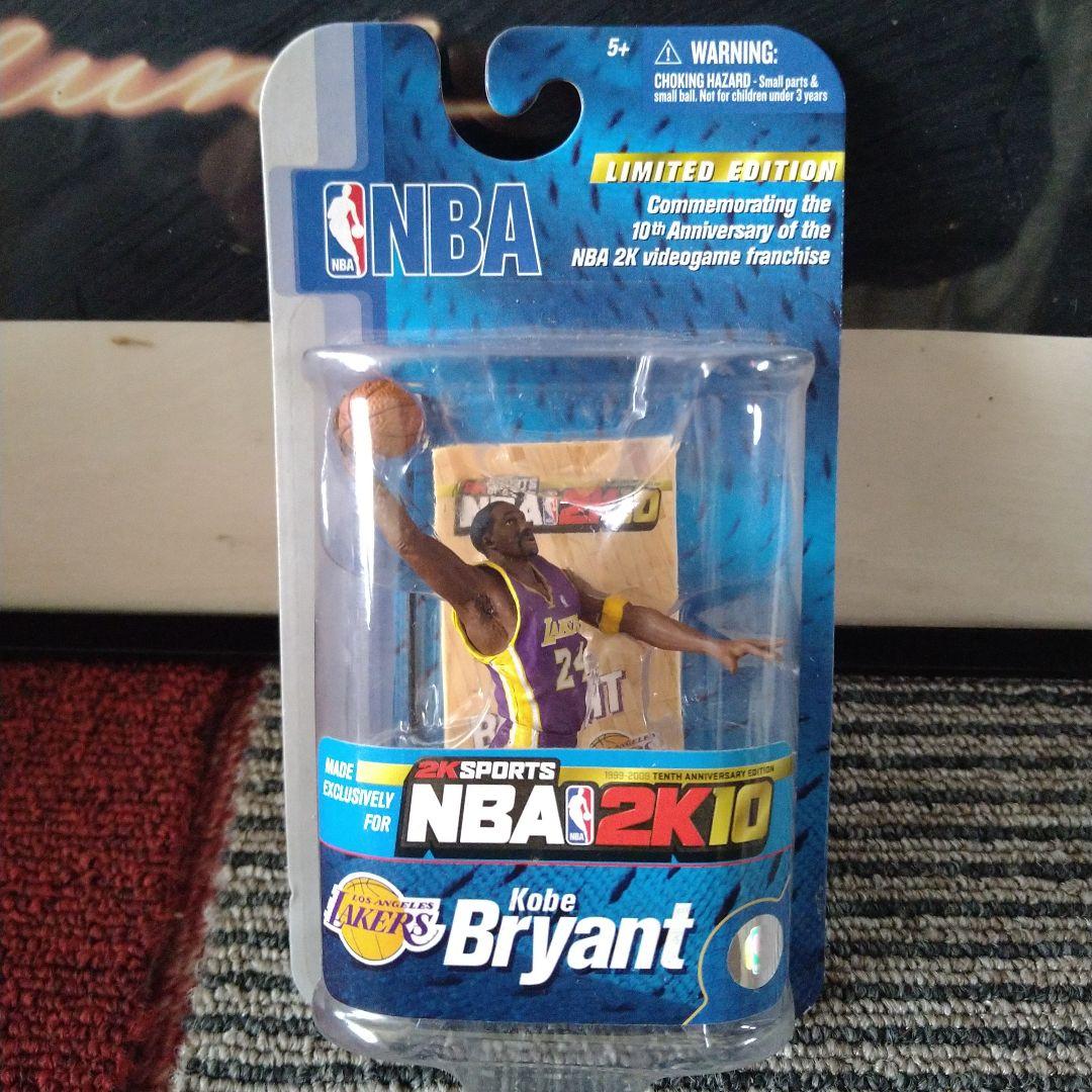 NBA　マクファーレン　2K10発売記念　3インチ　コービーブライアント