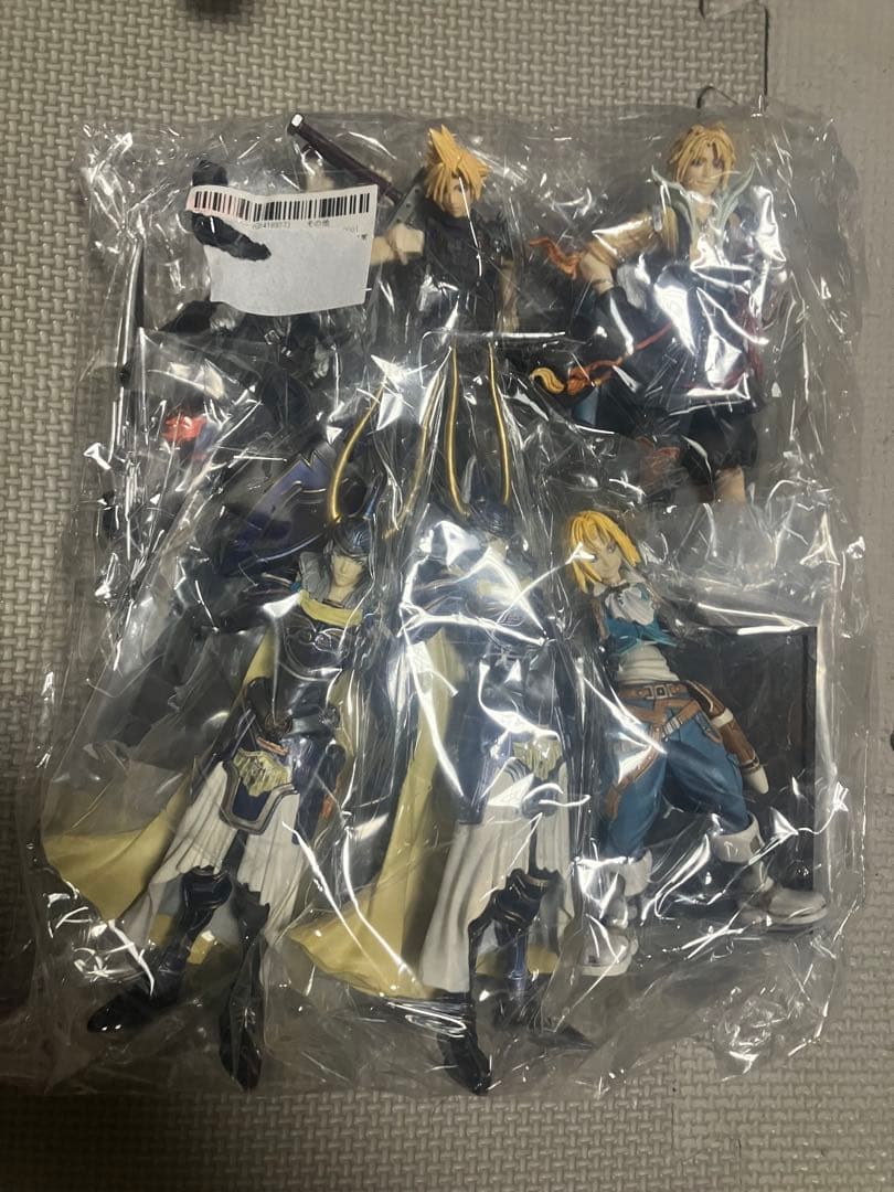 ゲームキャラクター DISSIDIA FINAL FANTASY TRADINGARTS Vol.1