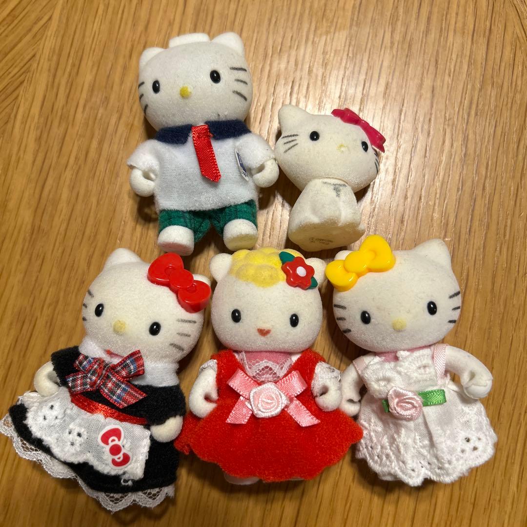 サンリオ　キティ　スイーツパラダイス　ドール　着せ替え　人形　小物　レア