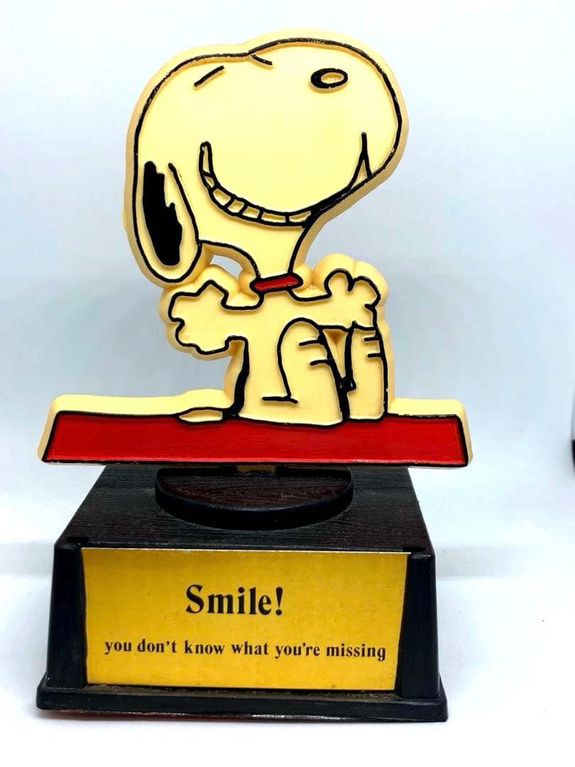 AVIVA トロフィー / 『Smile !』/ スヌーピー