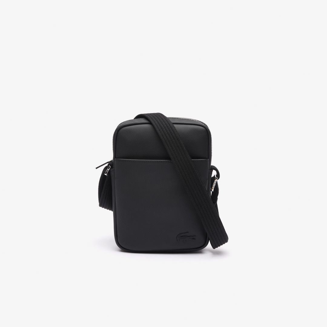 現行モデルラコステ メンズクラシック バーティカルカメラバッグ LACOSTE