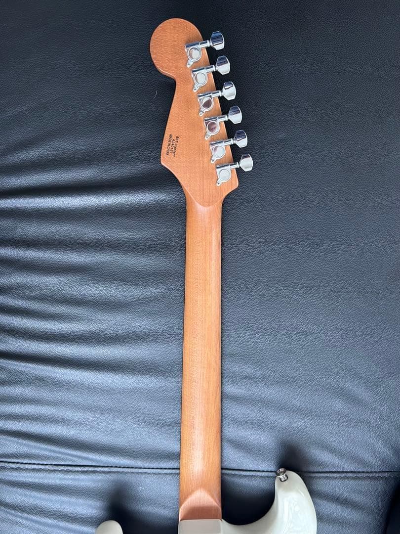 【初心者におすすめ】【大阪 手渡し限定】BUSKER'S エレキギター