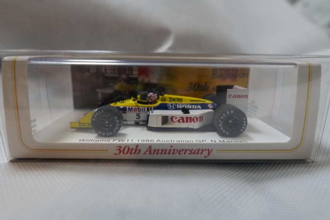 レーシングオン スパーク 1/43 ウィリアムズホンダ FW11 N.マンセル