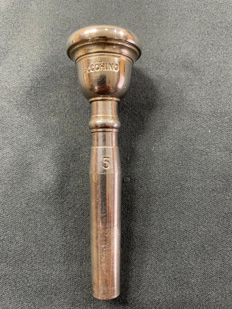 管楽器・吹奏楽器 ALESSI AKRIGHT 5
