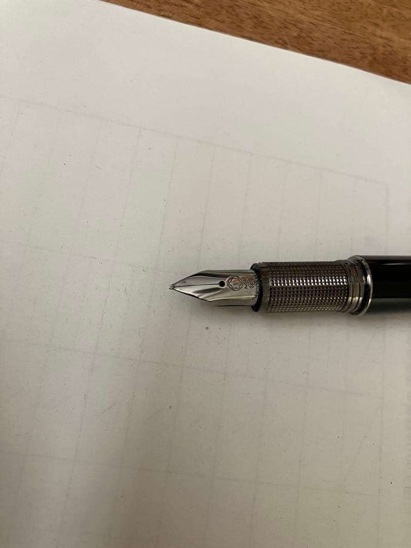 MONTBLANC ブラック 万年筆 専用ケース付き