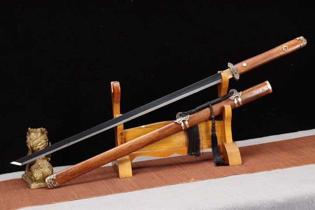【唐刀】 古兵器 武具　刀装具　日本刀　模造刀 居合刀