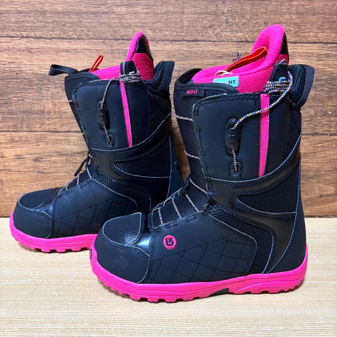 美品　BURTON バートン　フライングＶ　レディース　スノーボード4点　138