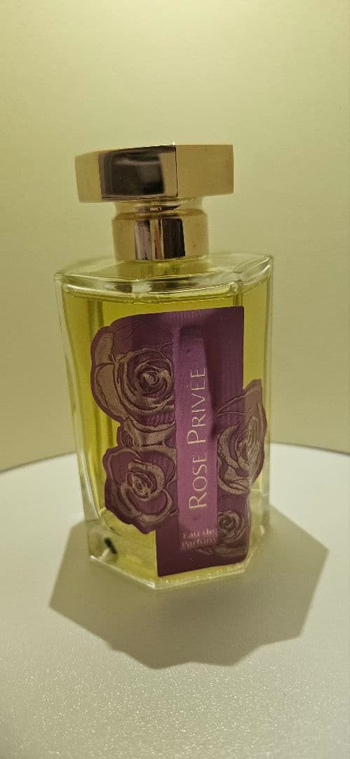 L'ARTISAN PARFUMEUR ローズ プリヴェ　100ml