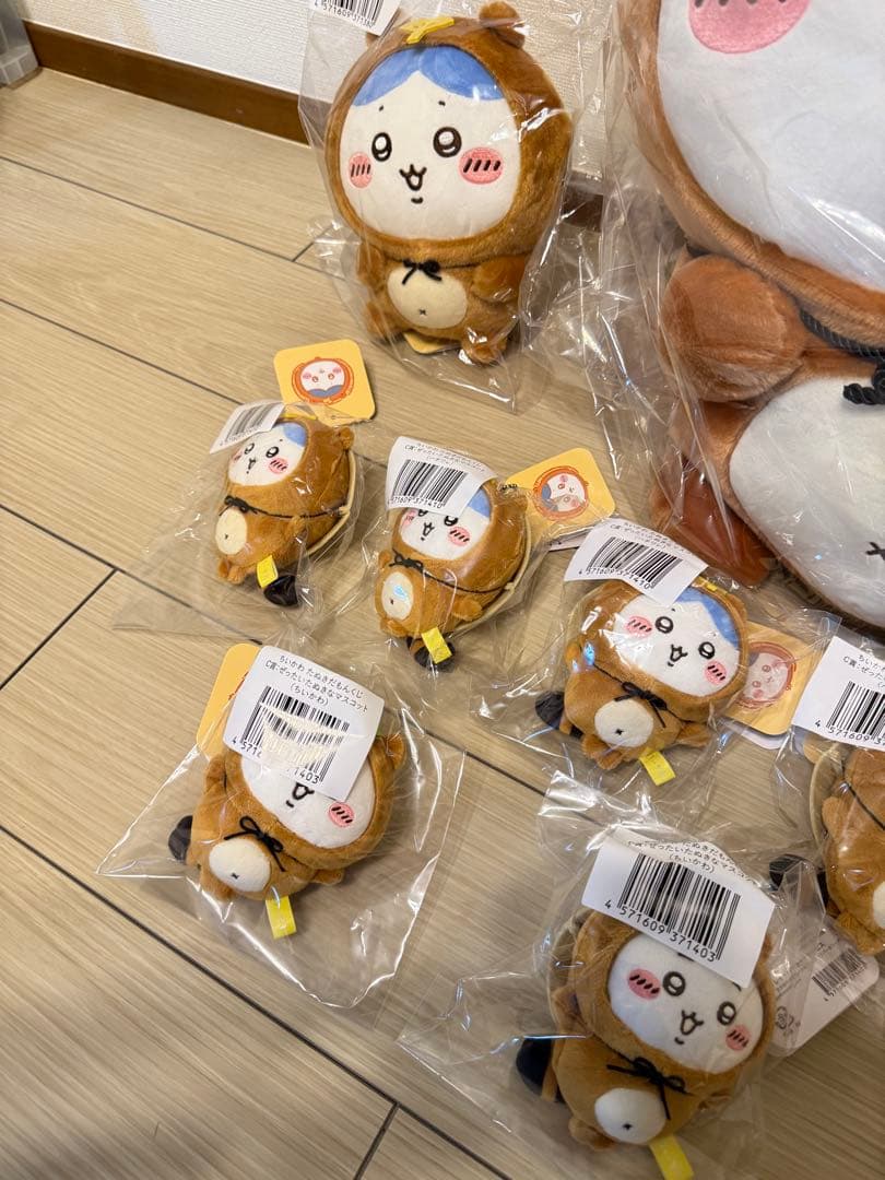 ちいかわコンテンツ　ぬいぐるみ　12点おまとめ