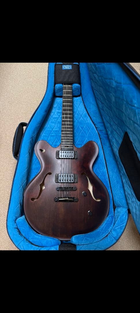【ほぼ未使用】Victor Baker Model 35 Semi-Hollow