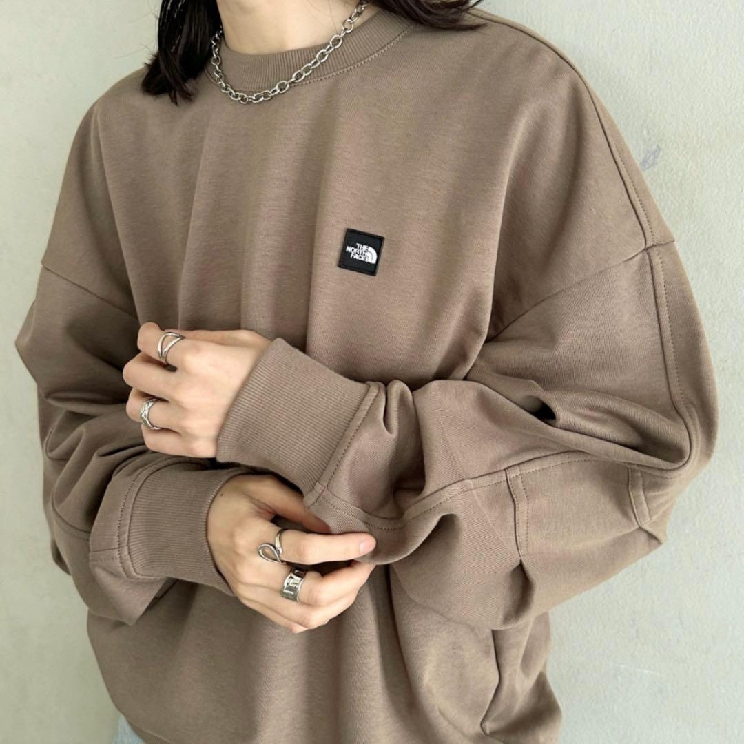 即納 新品 THE NORTH FACE ルーズフィット スウェットMサイズ