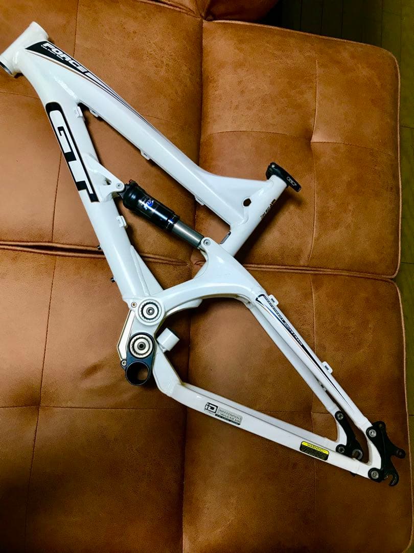 美品　GT FORCE 26インチ