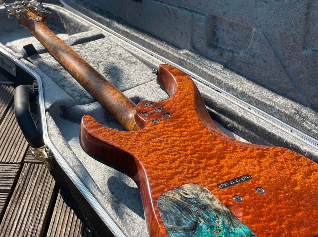 大幅値下げ中【Grainger Guitars】Apollo 6 custom