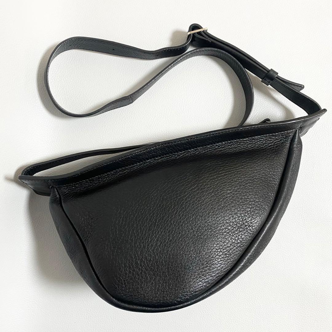 THE ROW / スモール Slouchy Banana バッグ レザー
