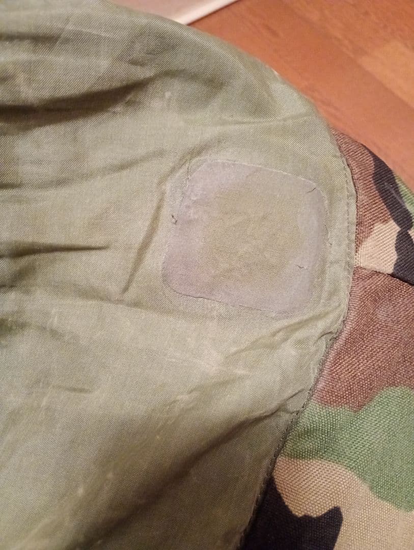 「米軍放出品」寝袋　Intermediate cold