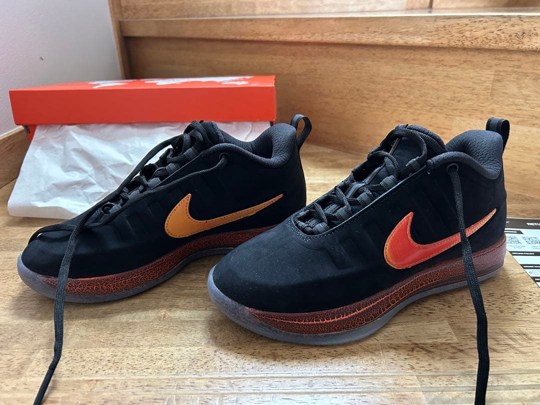 NIKEブック 2 \