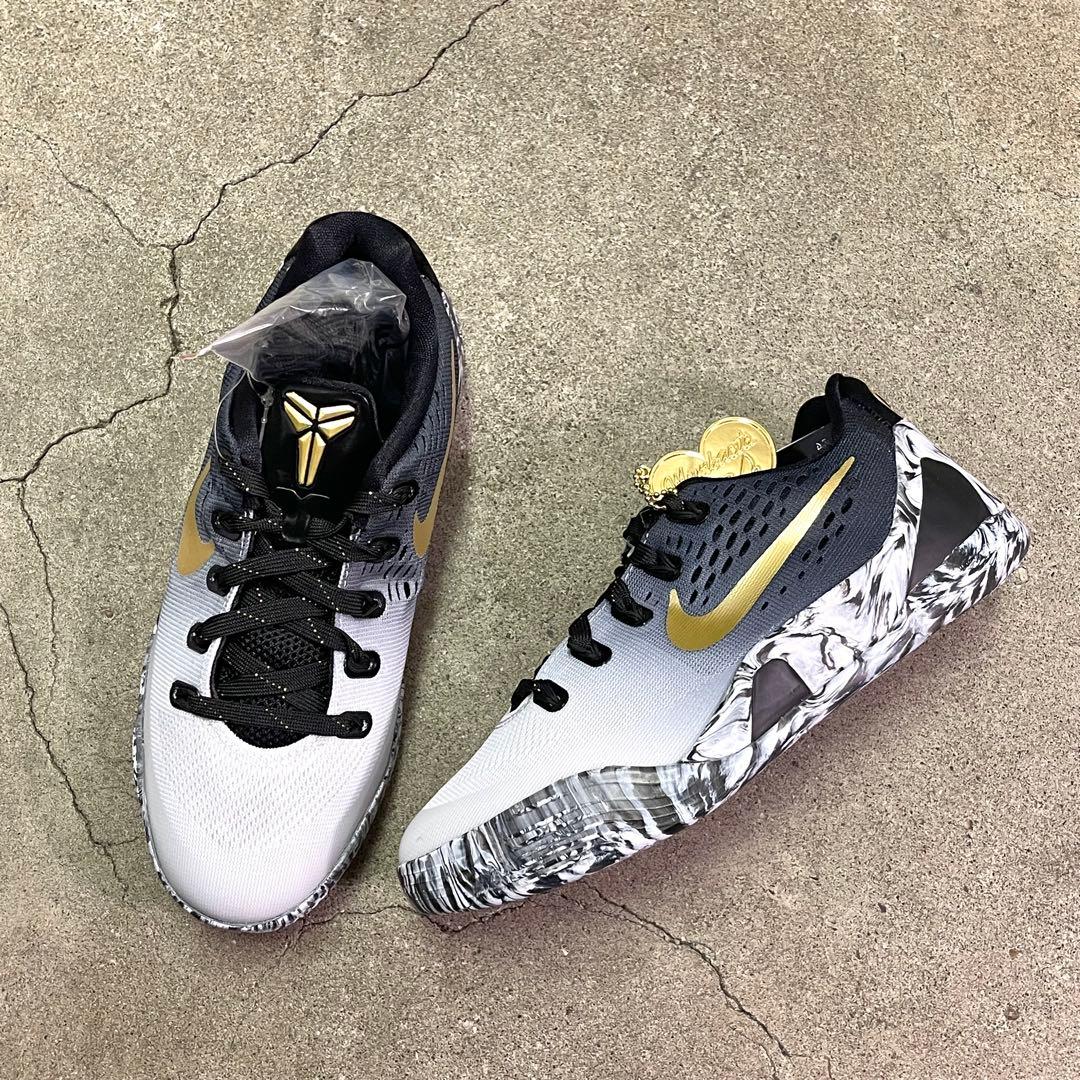 スニーカー Nike Kobe 9 EM Low Mambacita (GS) 24cm