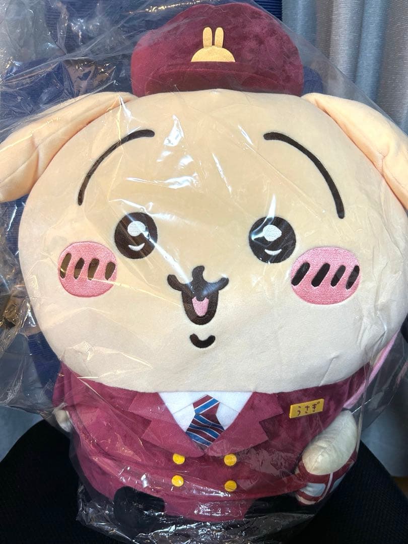 ちいかわ×阪急電車　BIGぬいぐるみ　うさぎ