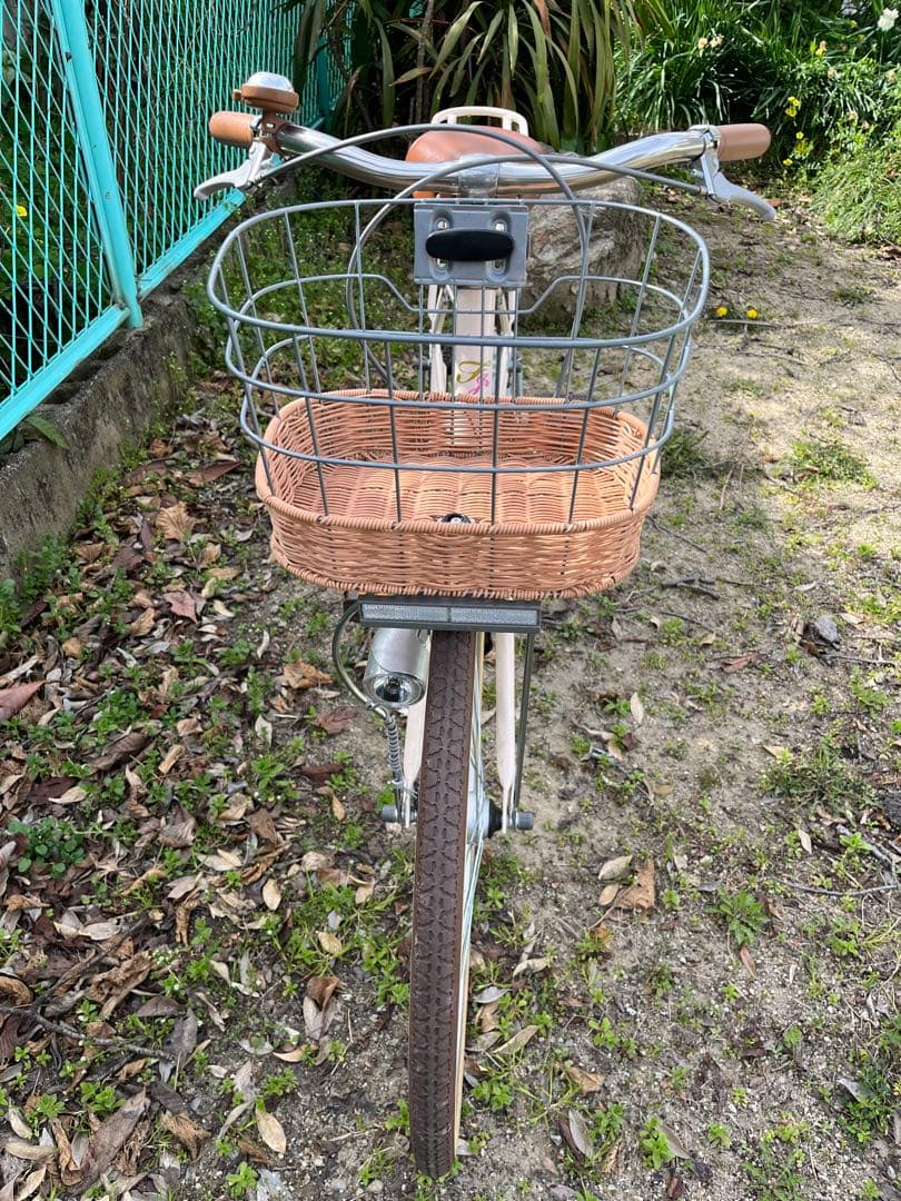 フェリーク ジュニア自転車24インチ　クリーム　アサヒ