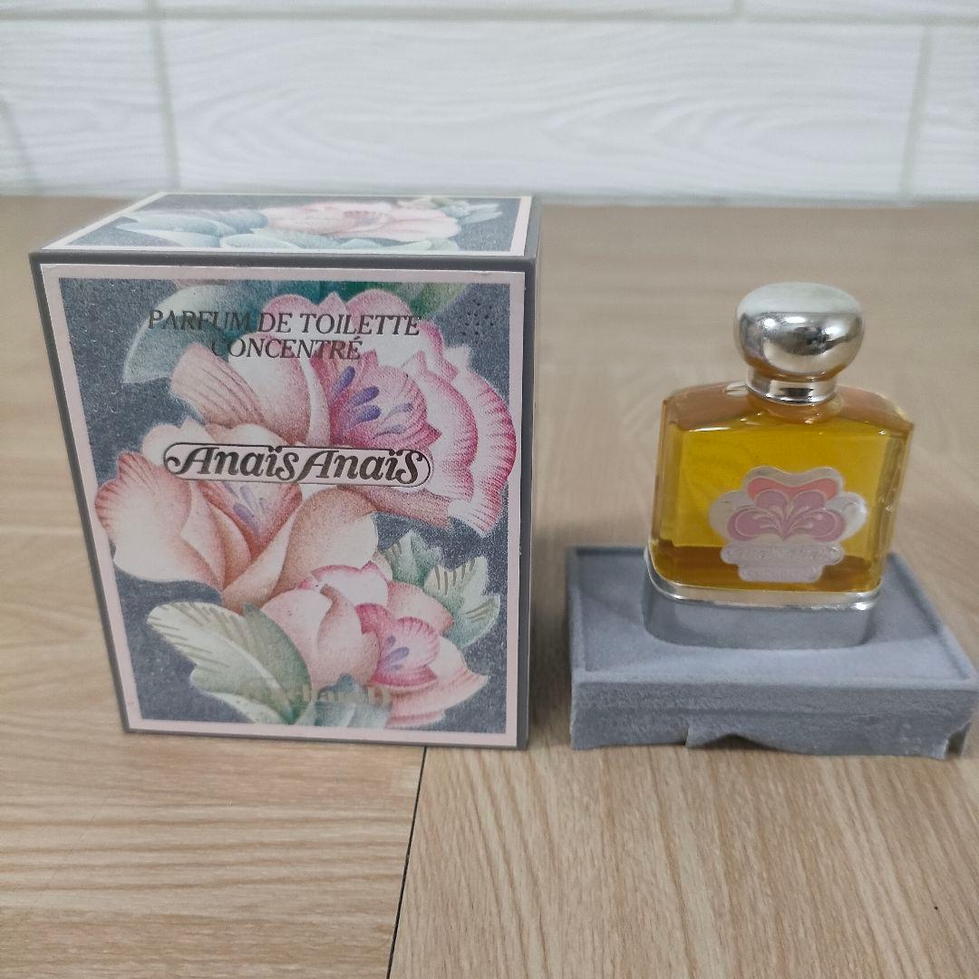 【希少！】 キャシャレル アナイスアナイス　パルファム ド　トワレ　15ml