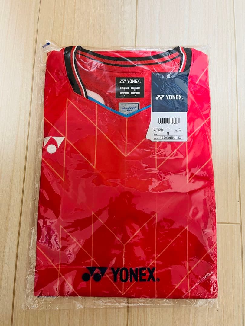 【新品・タグ付き】ヨネックス　ユニフォーム