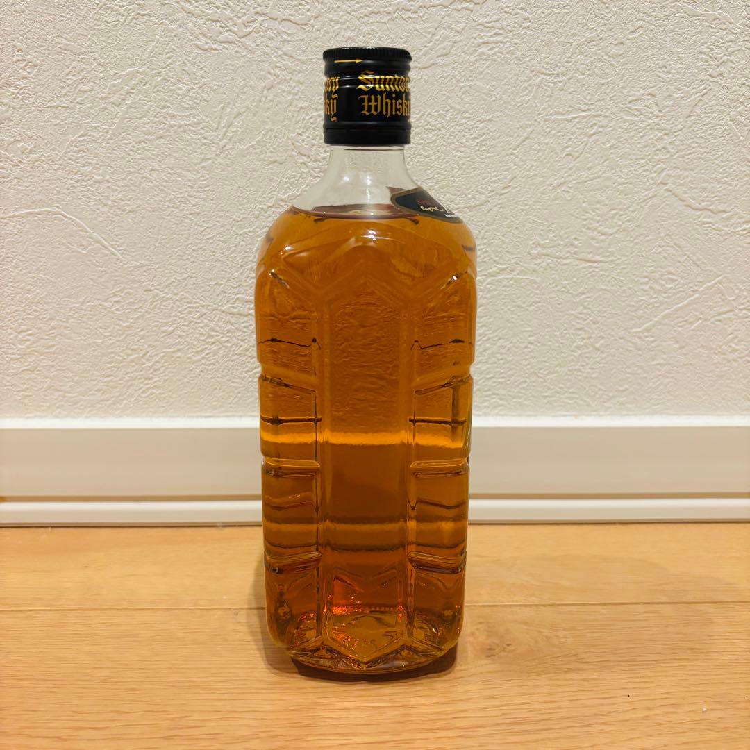 サントリー　黒角　ウイスキー　43% 700ml