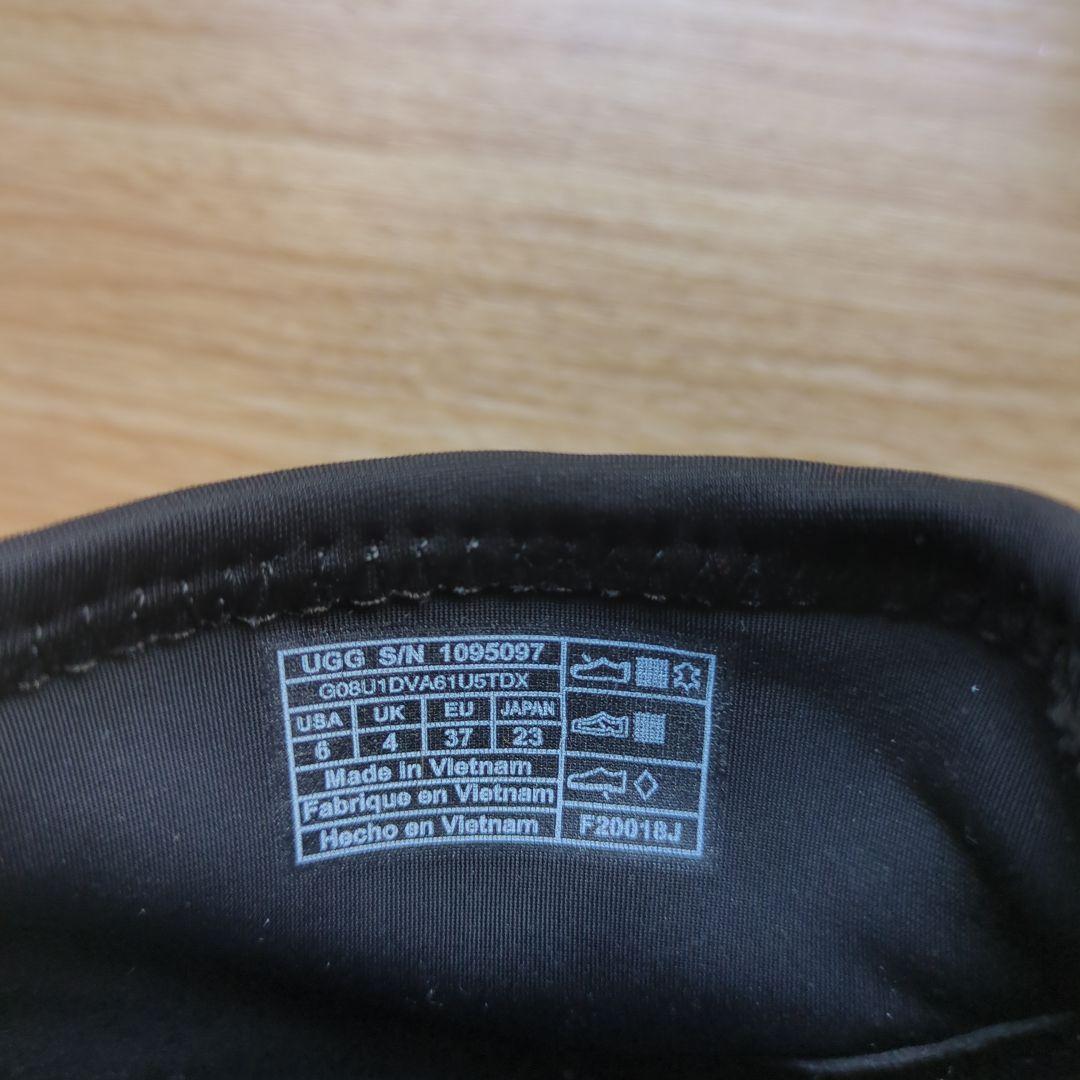 UGG スリッポンシューズ 黒