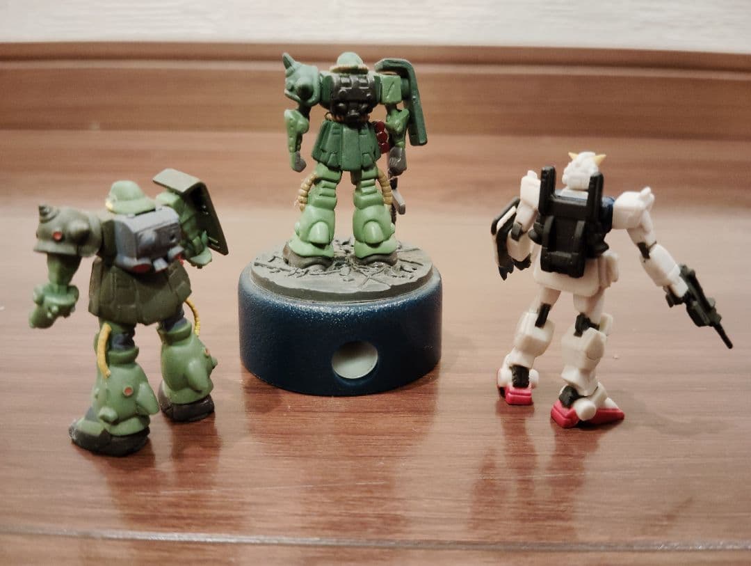 初代　機動戦士ガンダム　フィギアセット　ソフビ（オマケ付き）