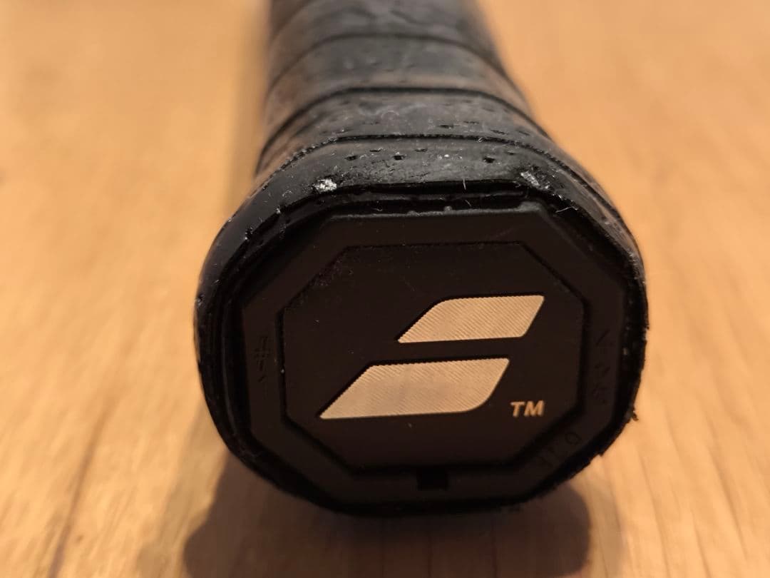 美品 バボラ テニスラケット Evo Drive Lite