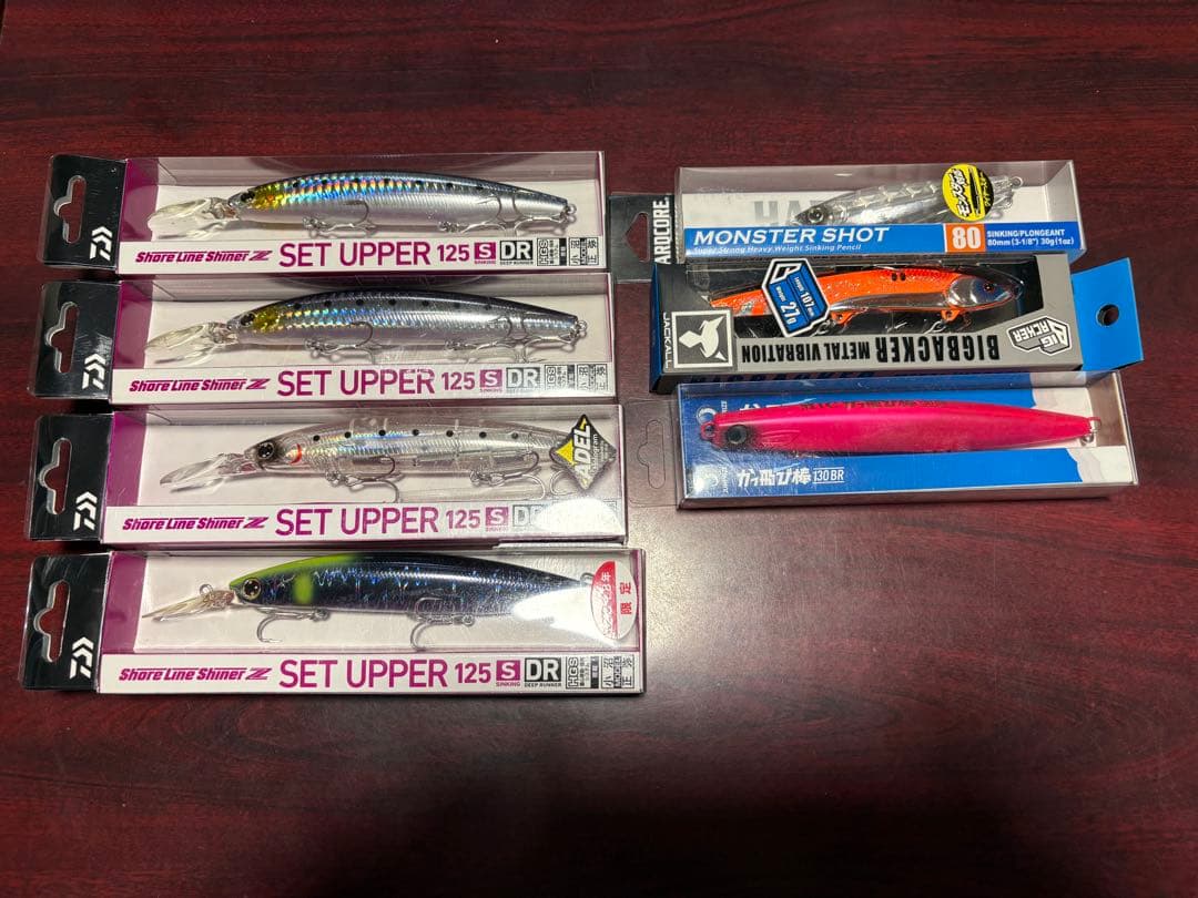 釣り具、BOXルアーセット（Daiwa, JOLLY, COREMAN）